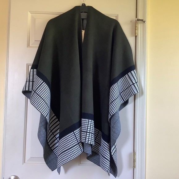 Patricia Nash Classic Crisscross Cape Dark Olive SZ M/L - Picture 5 of 16
